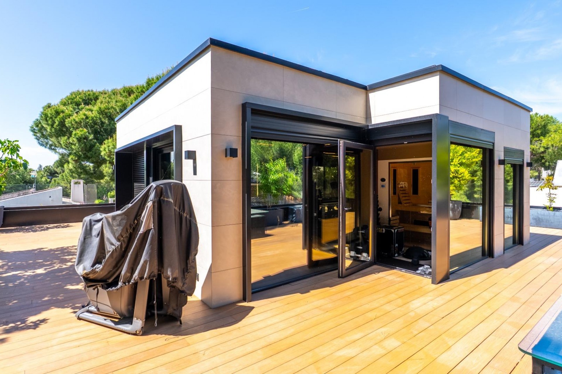 Sale - Villa de Lujo -
Pozuelo de Alarcon - La Cabaña