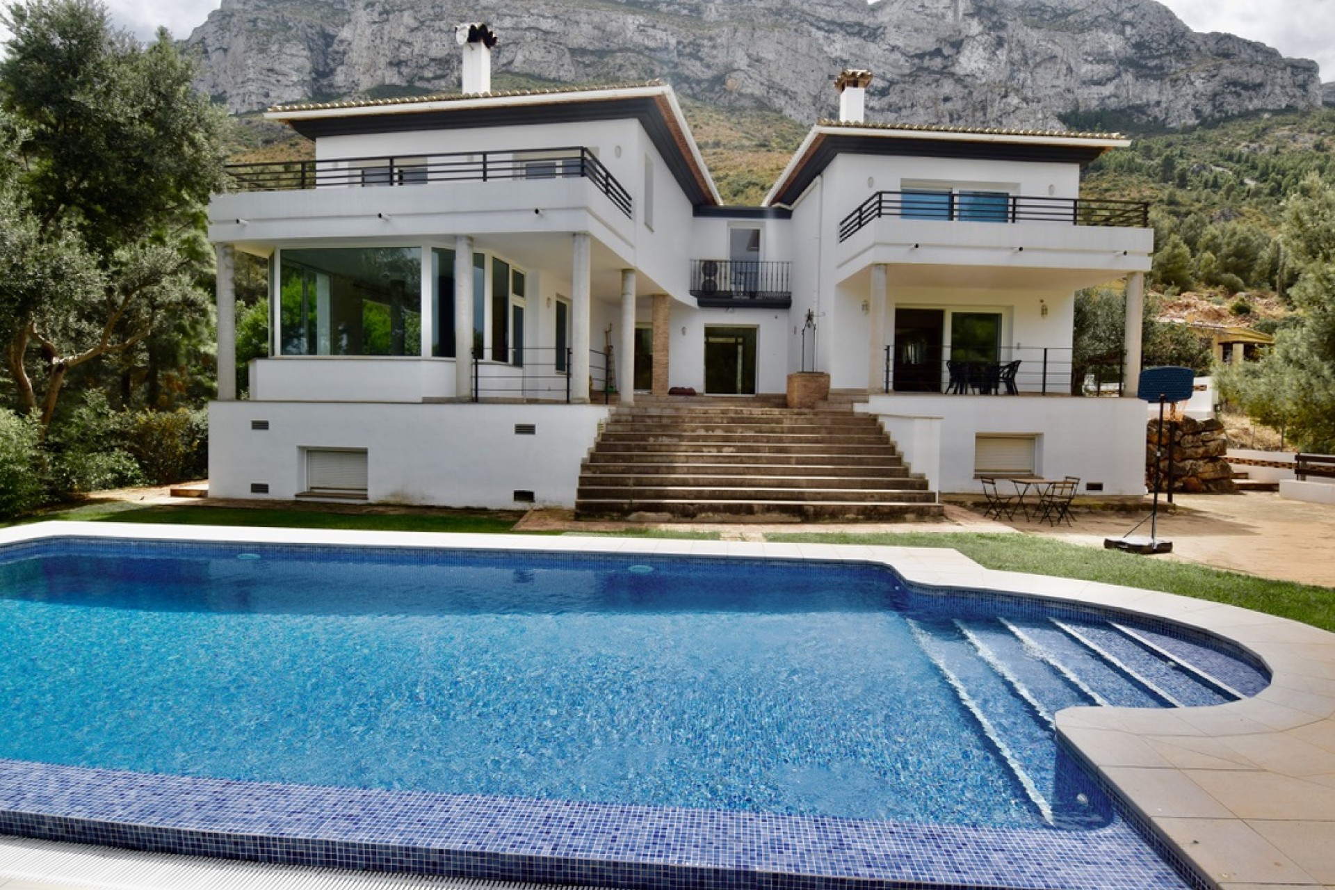 Sale - Villa -
Denia - El pinaret