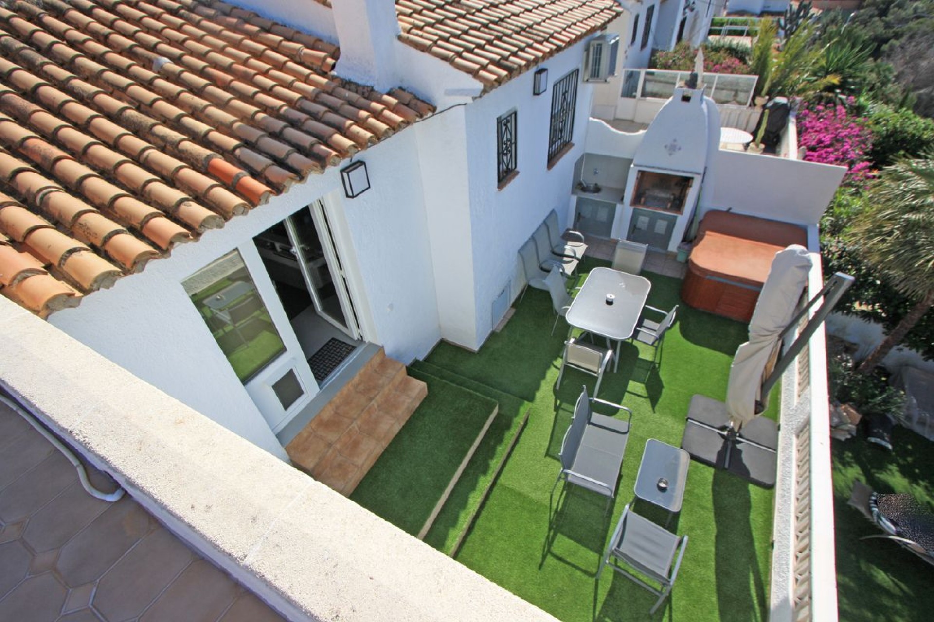 Sale - Villa -
Denia - Montgo