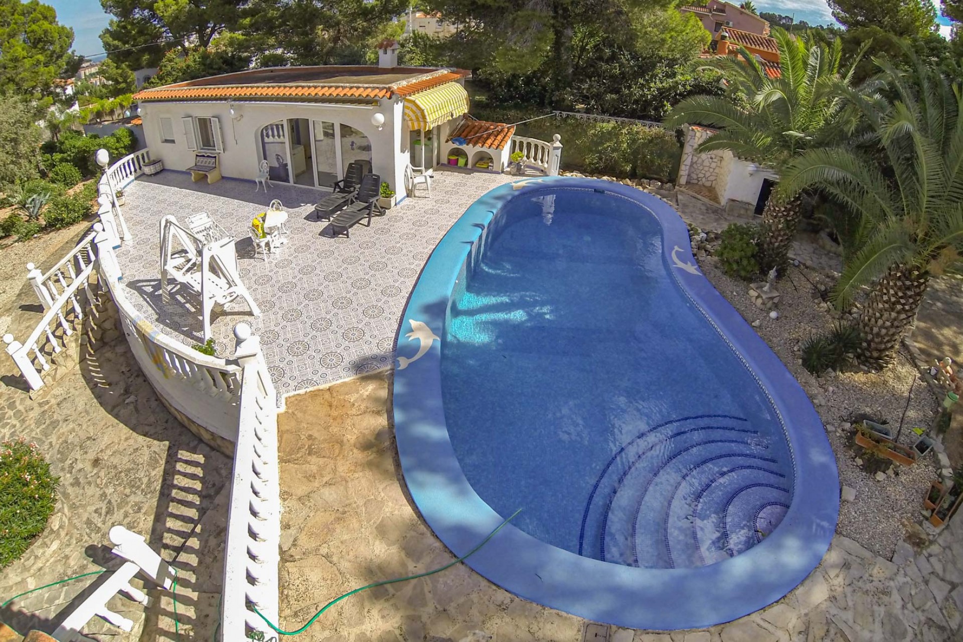 Sale - Villa -
Denia