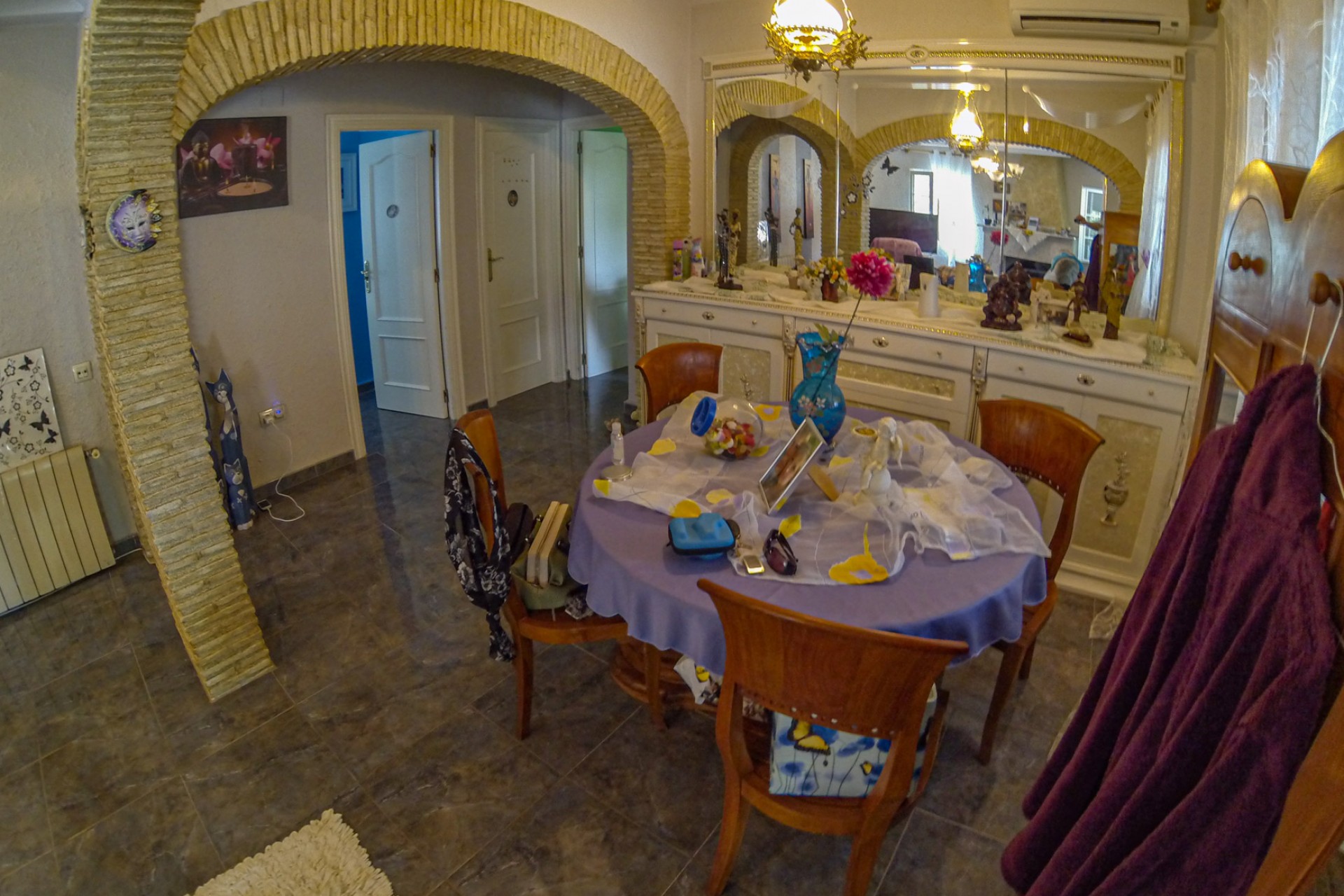 Sale - Villa -
Denia