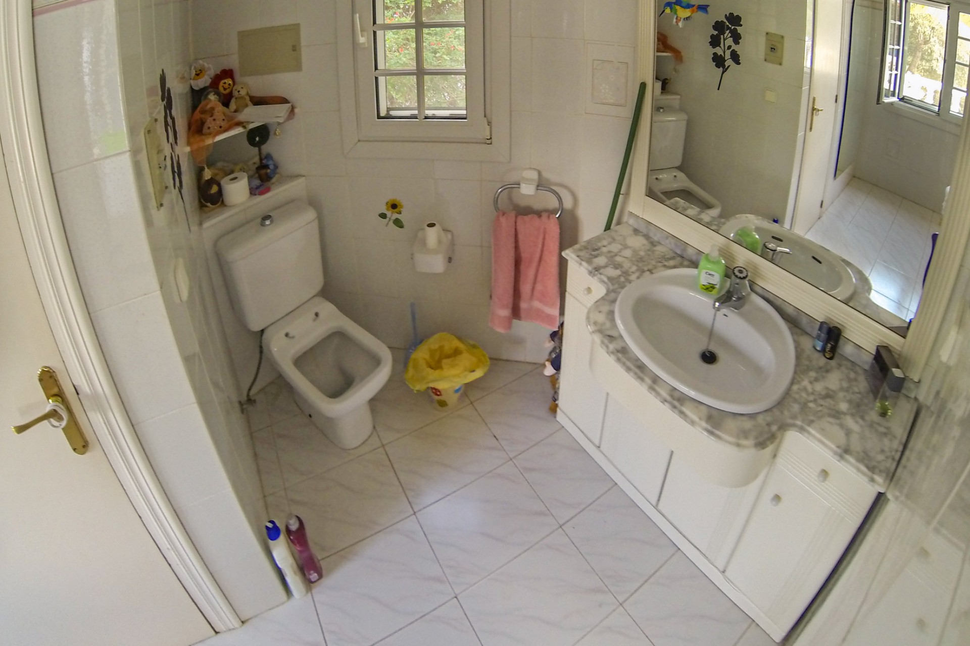 Sale - Villa -
Denia