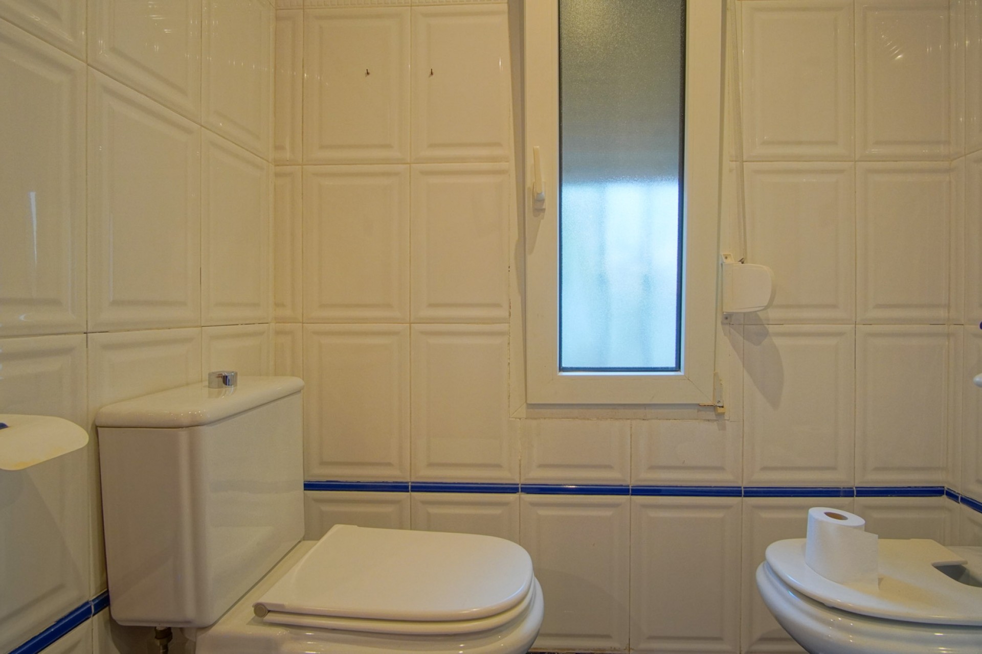 Sale - Villa -
Denia