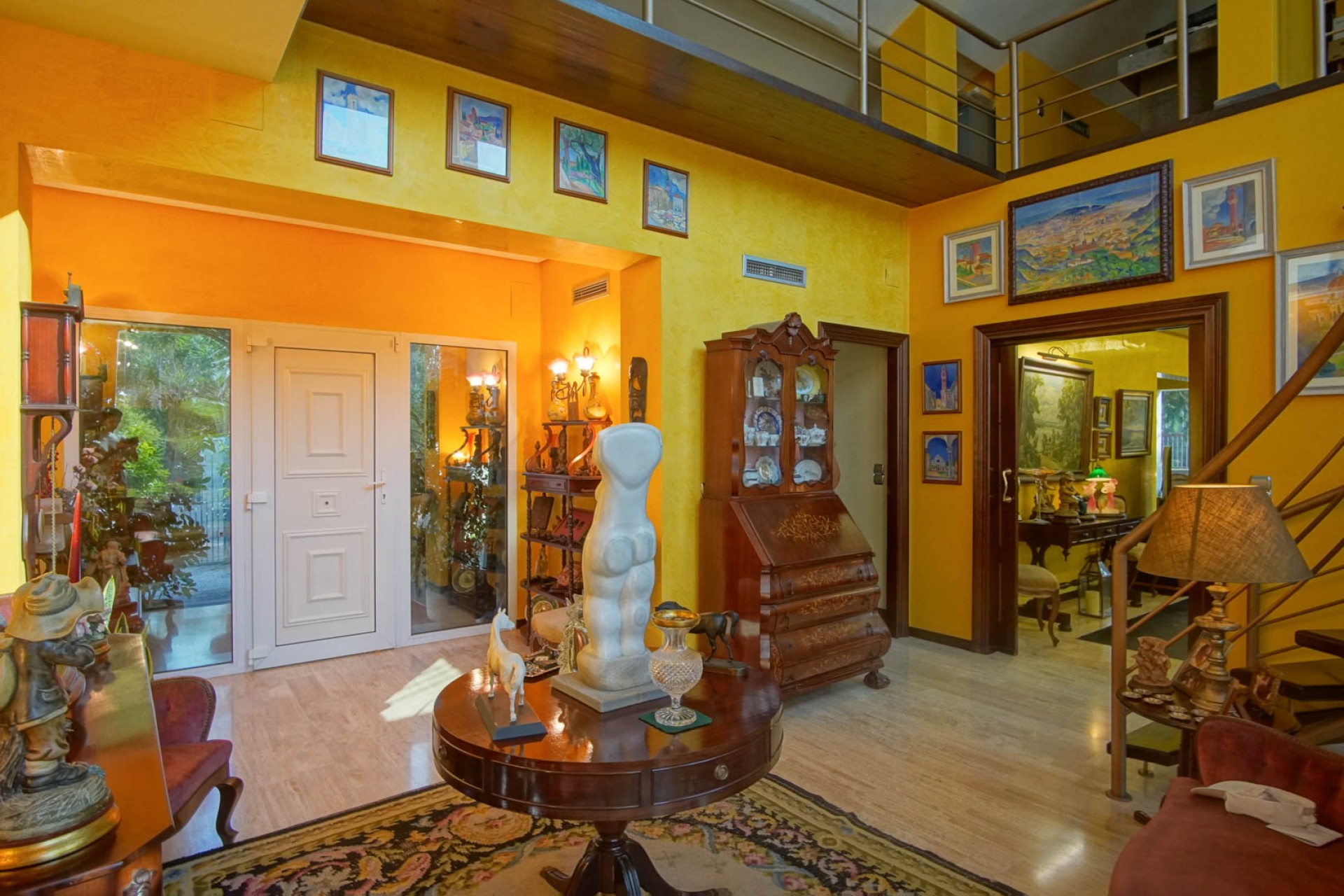 Sale - Villa -
Denia