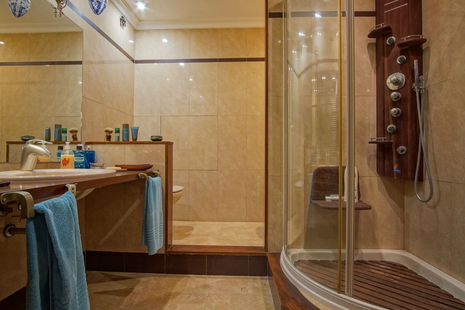 Sale - Villa -
Denia