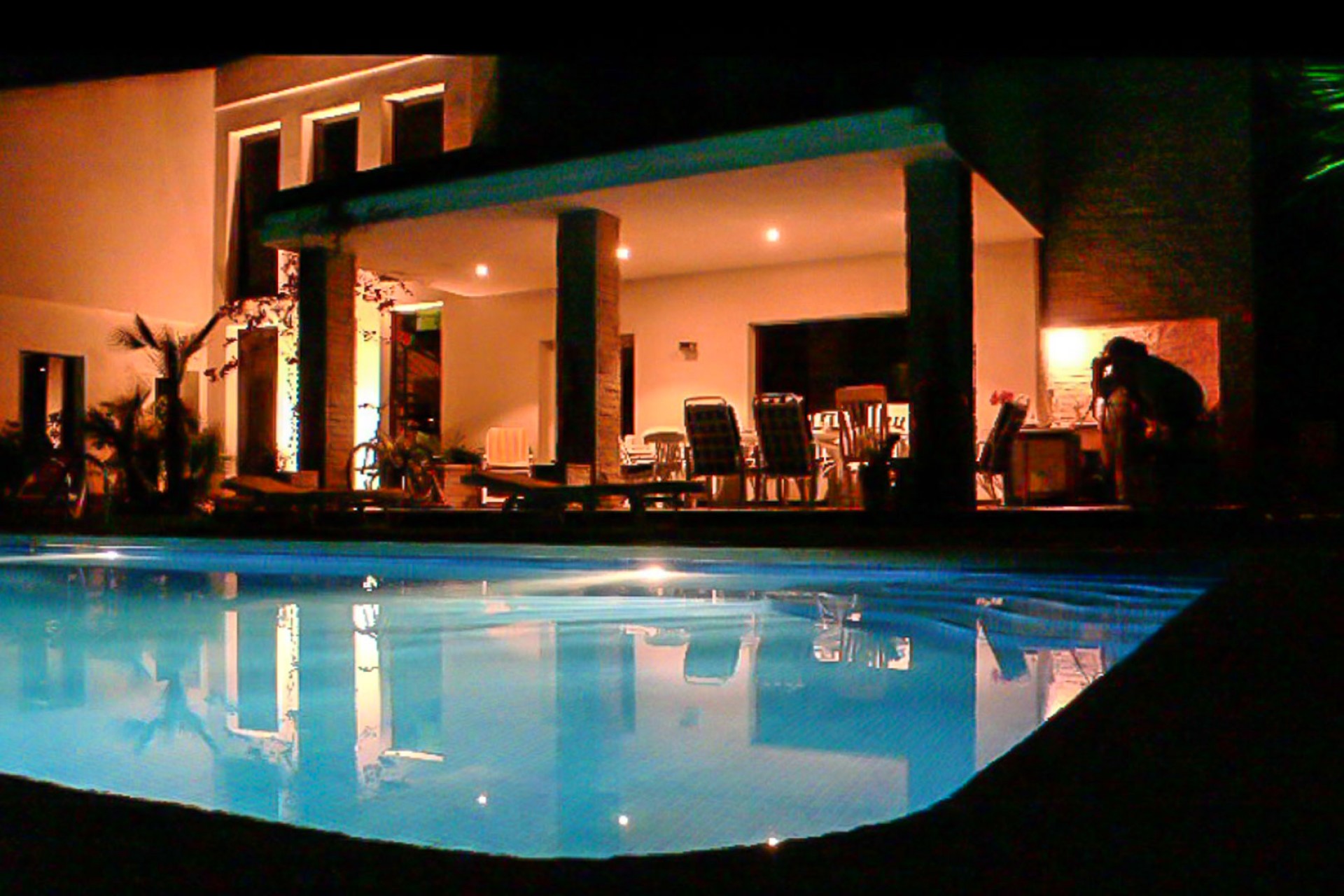 Sale - Villa -
Denia