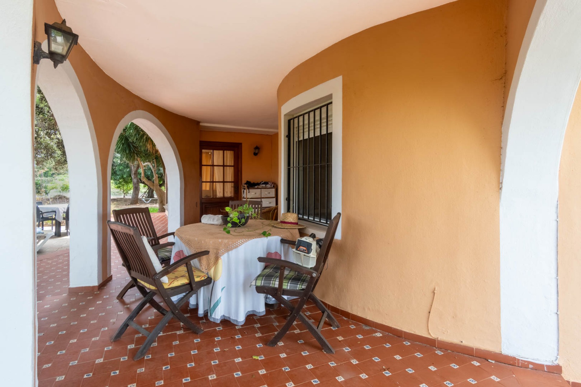 Sale - Villa -
Denia