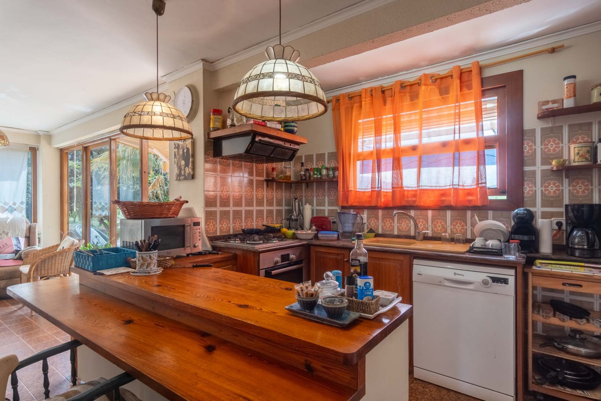 Sale - Villa -
Denia