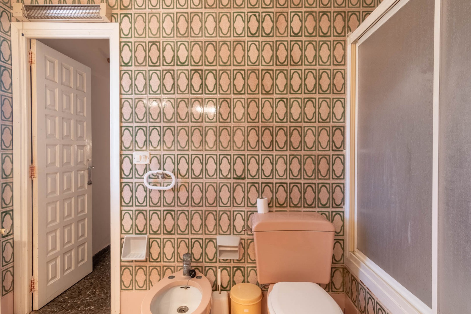 Sale - Villa -
Denia