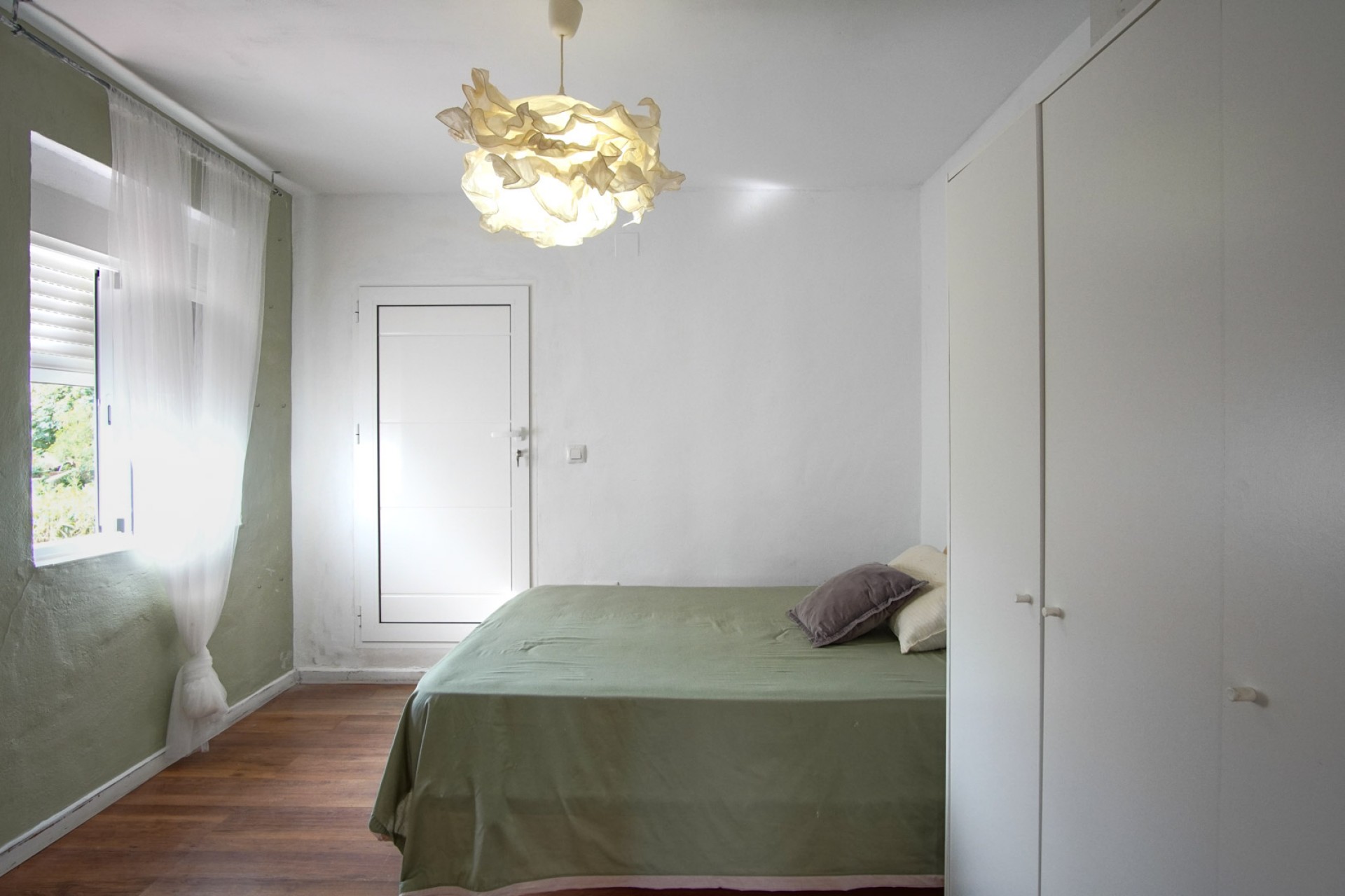 Sale - Villa -
Denia