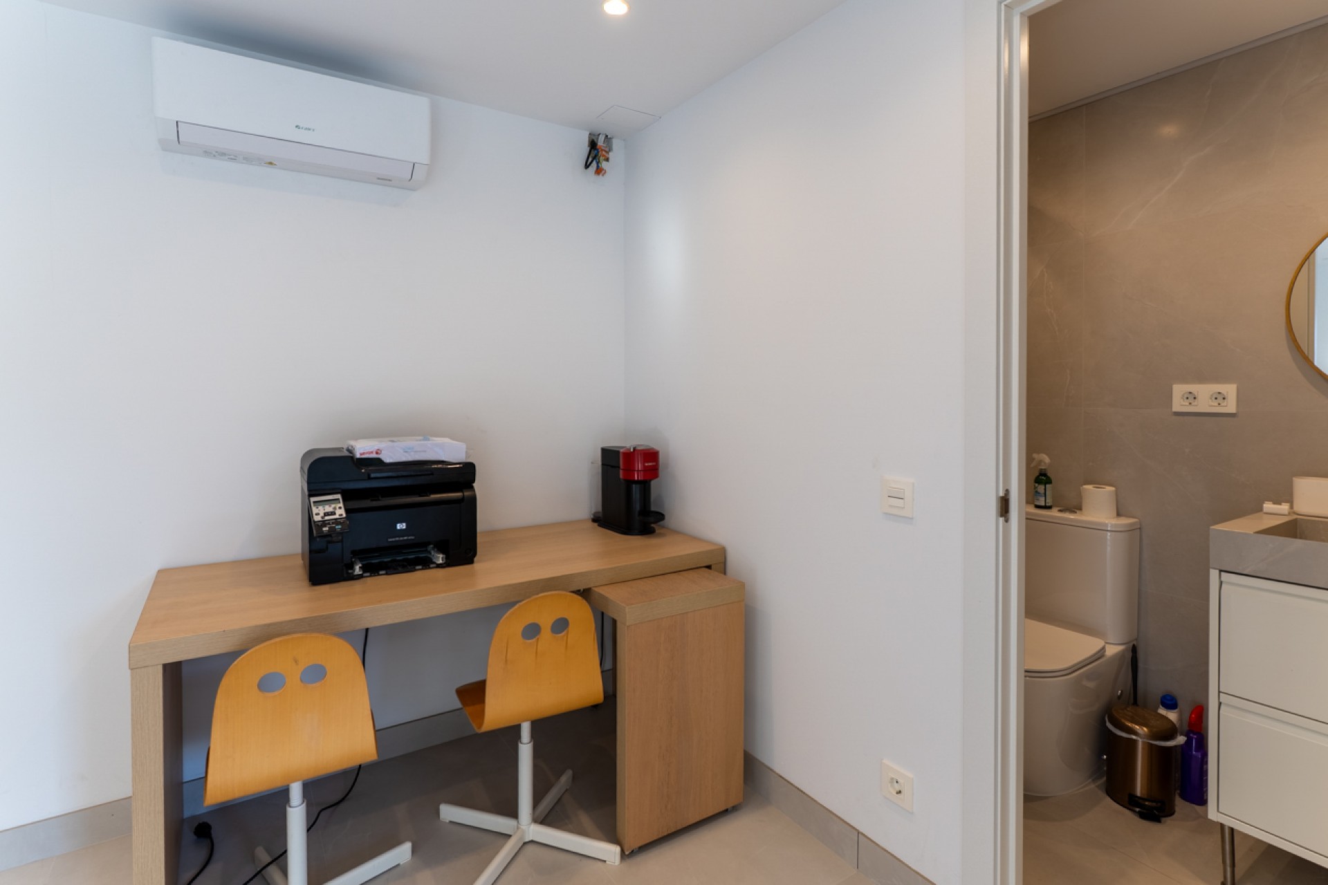 Sale - Villa -
Denia