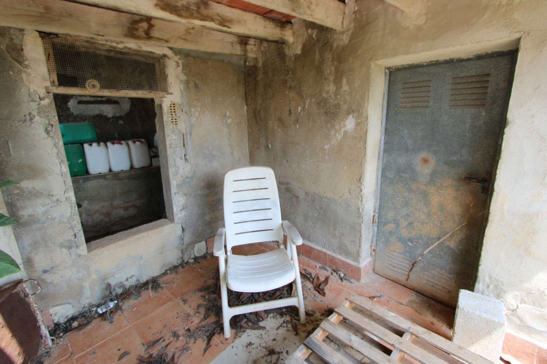 Sale - Villa -
El Rafol d'Almunia