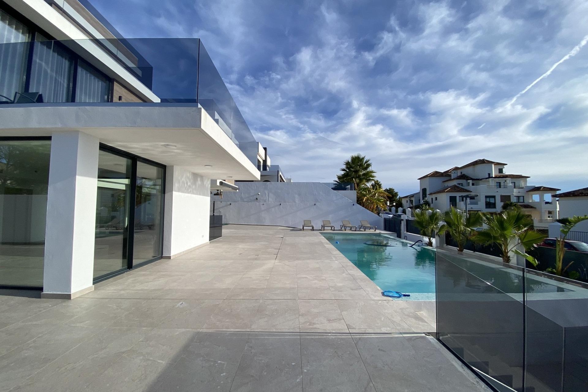 Sale - Villa -
Finestrat - Sierra cortina