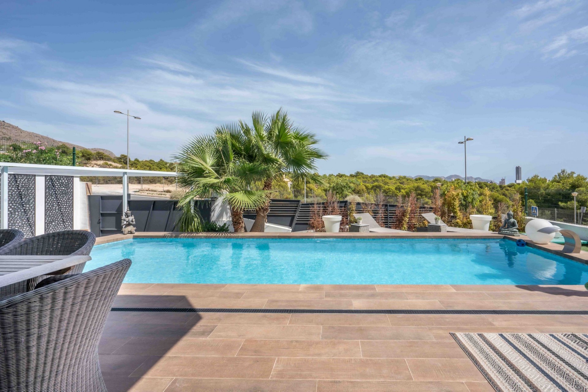 Sale - Villa -
Finestrat