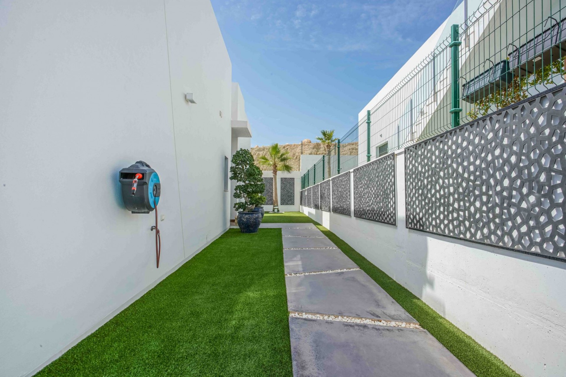 Sale - Villa -
Finestrat