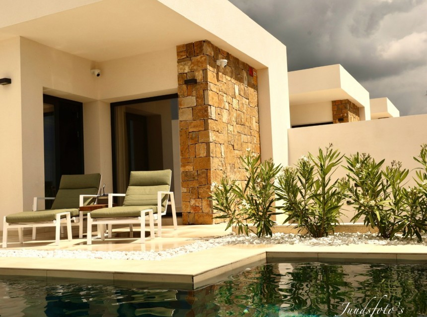 Sale - Villa -
Finestrat