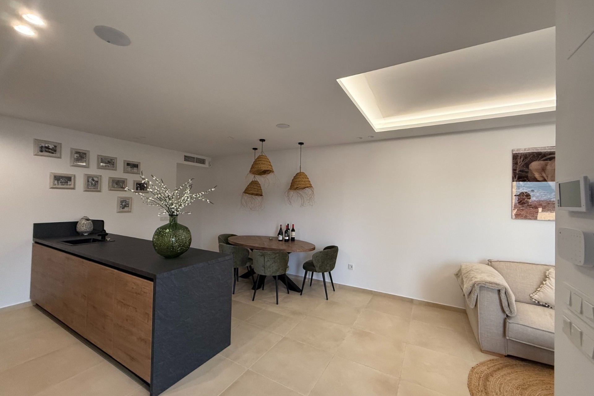 Sale - Villa -
Finestrat