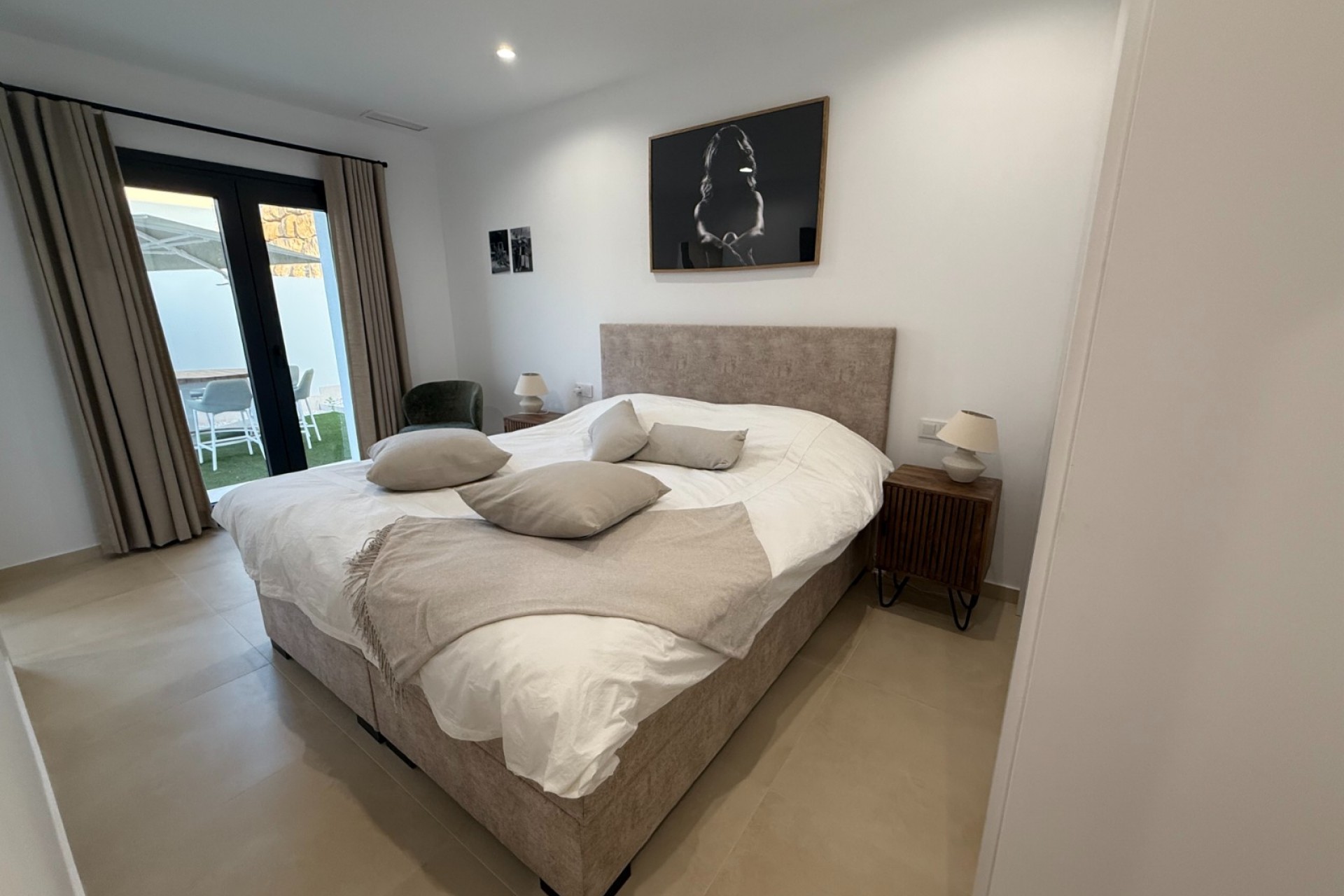 Sale - Villa -
Finestrat