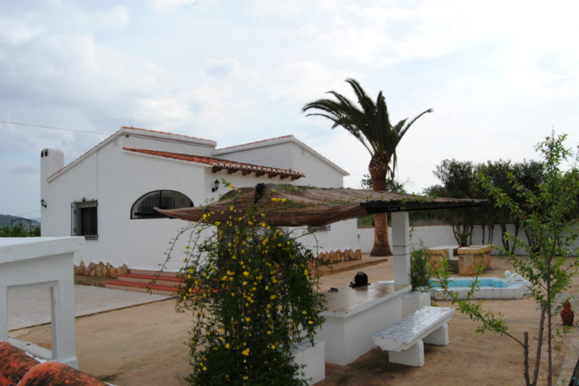 Sale - Villa -
Jalon