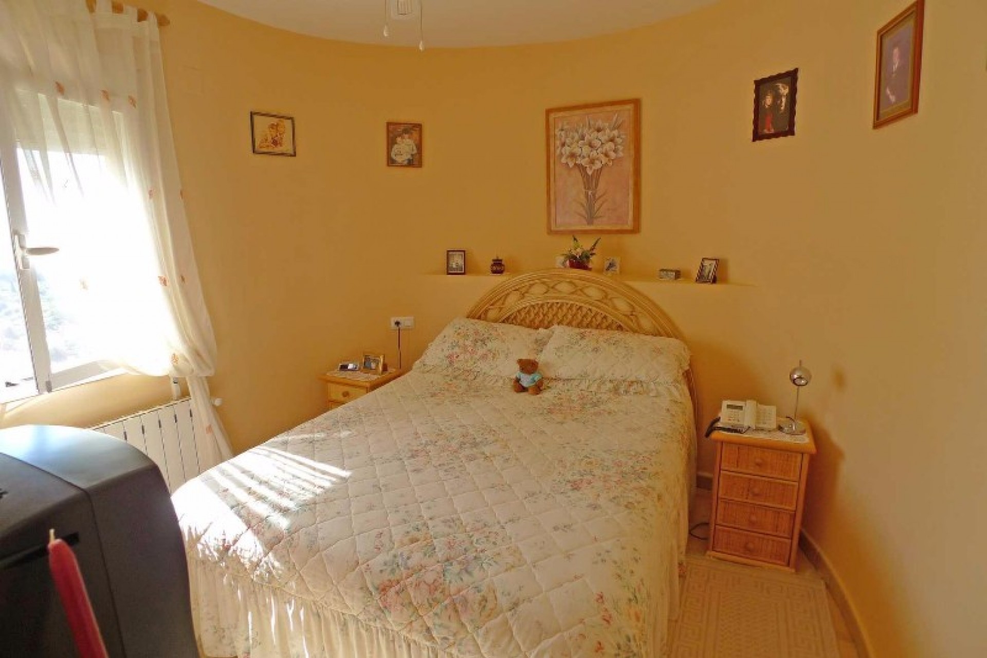 Sale - Villa -
Jalon