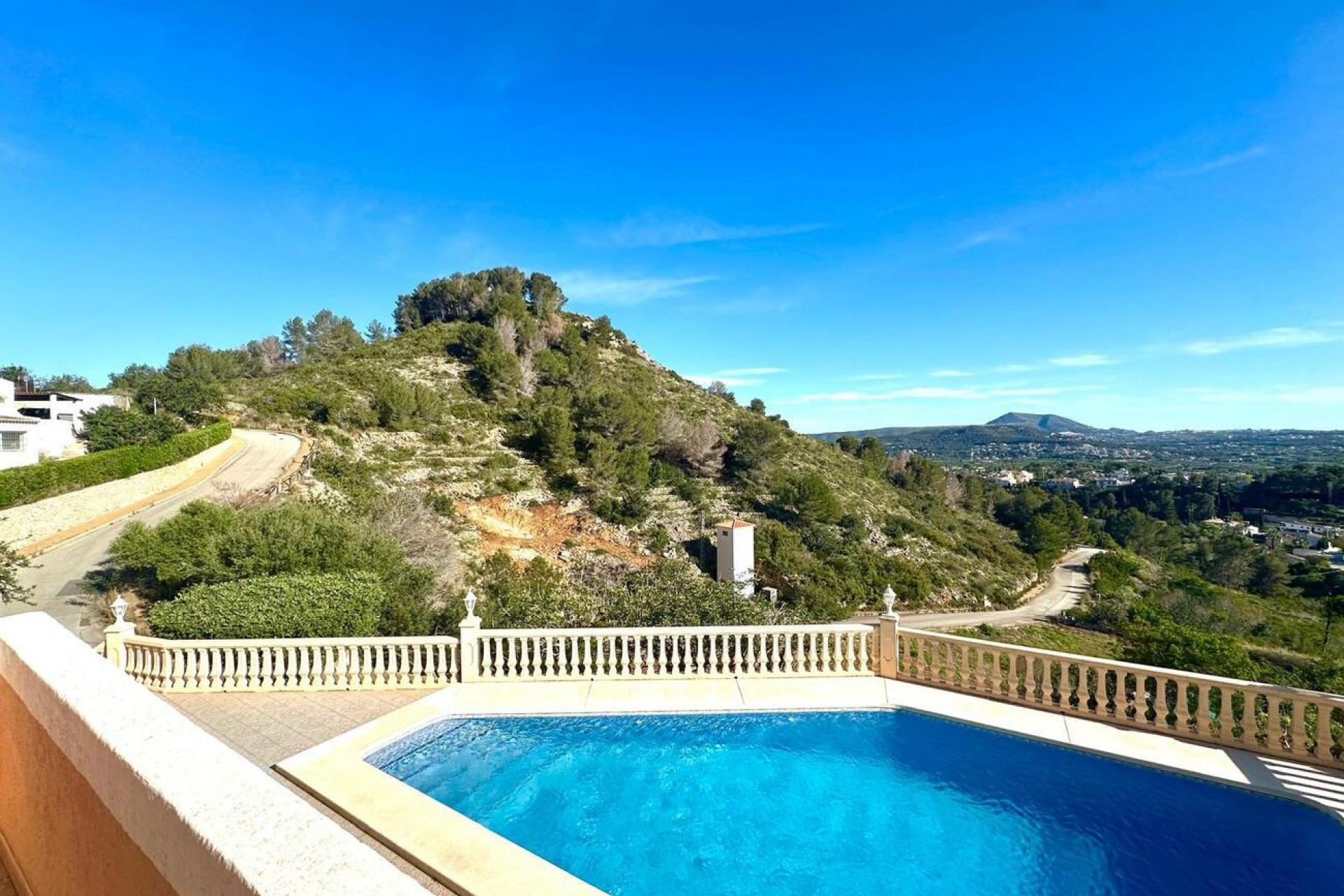 Sale - Villa -
Javea - Castellans