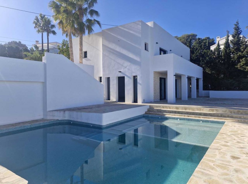Sale - Villa -
Javea - Costa Blanca