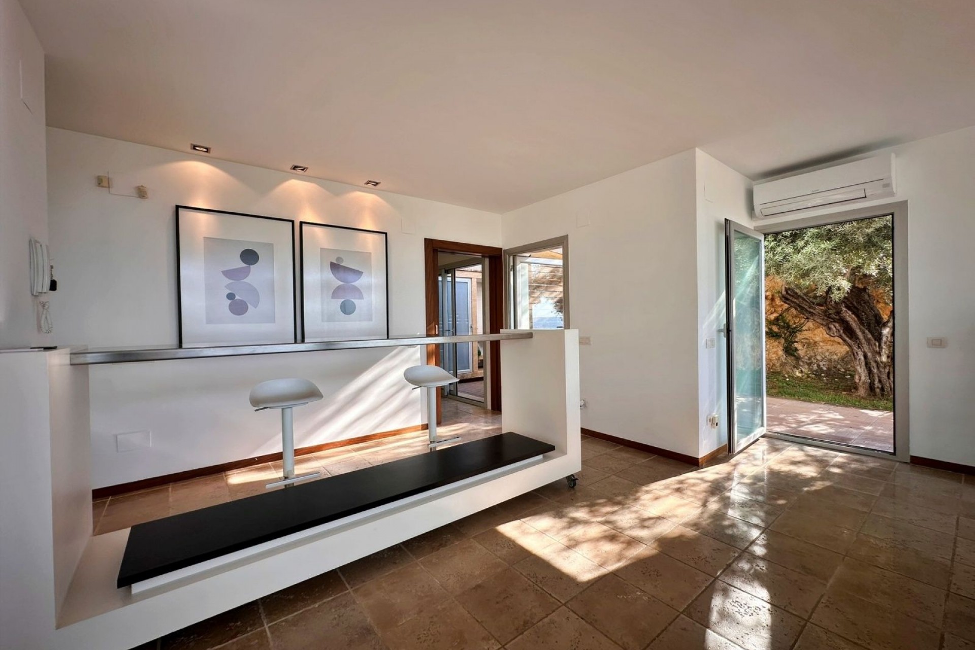 Sale - Villa -
Javea - La Corona