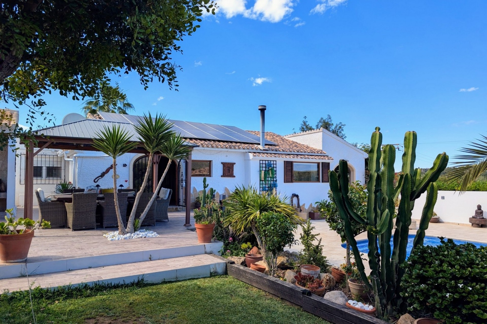 Sale - Villa -
Javea - La Lluca