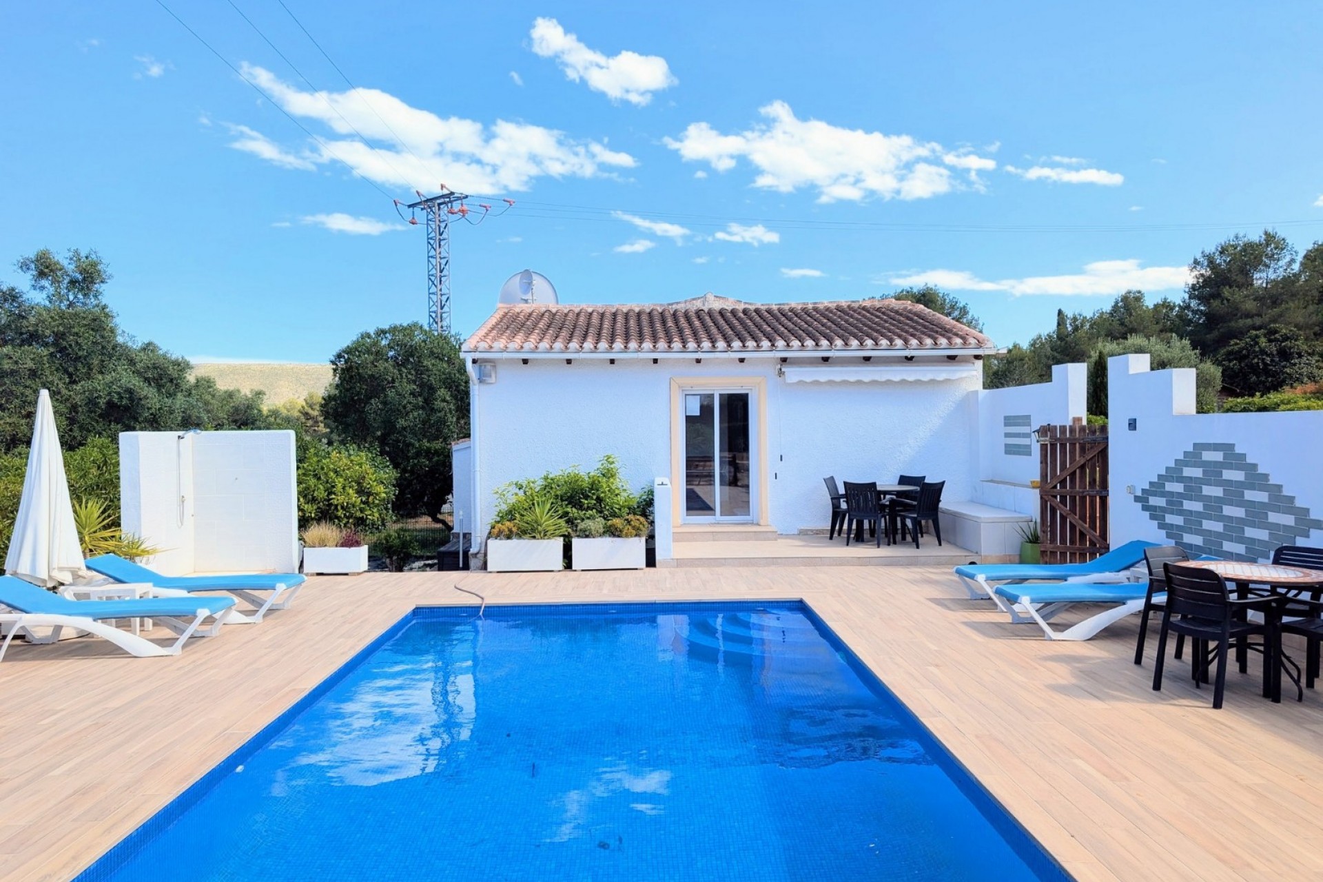 Sale - Villa -
Javea - La Lluca