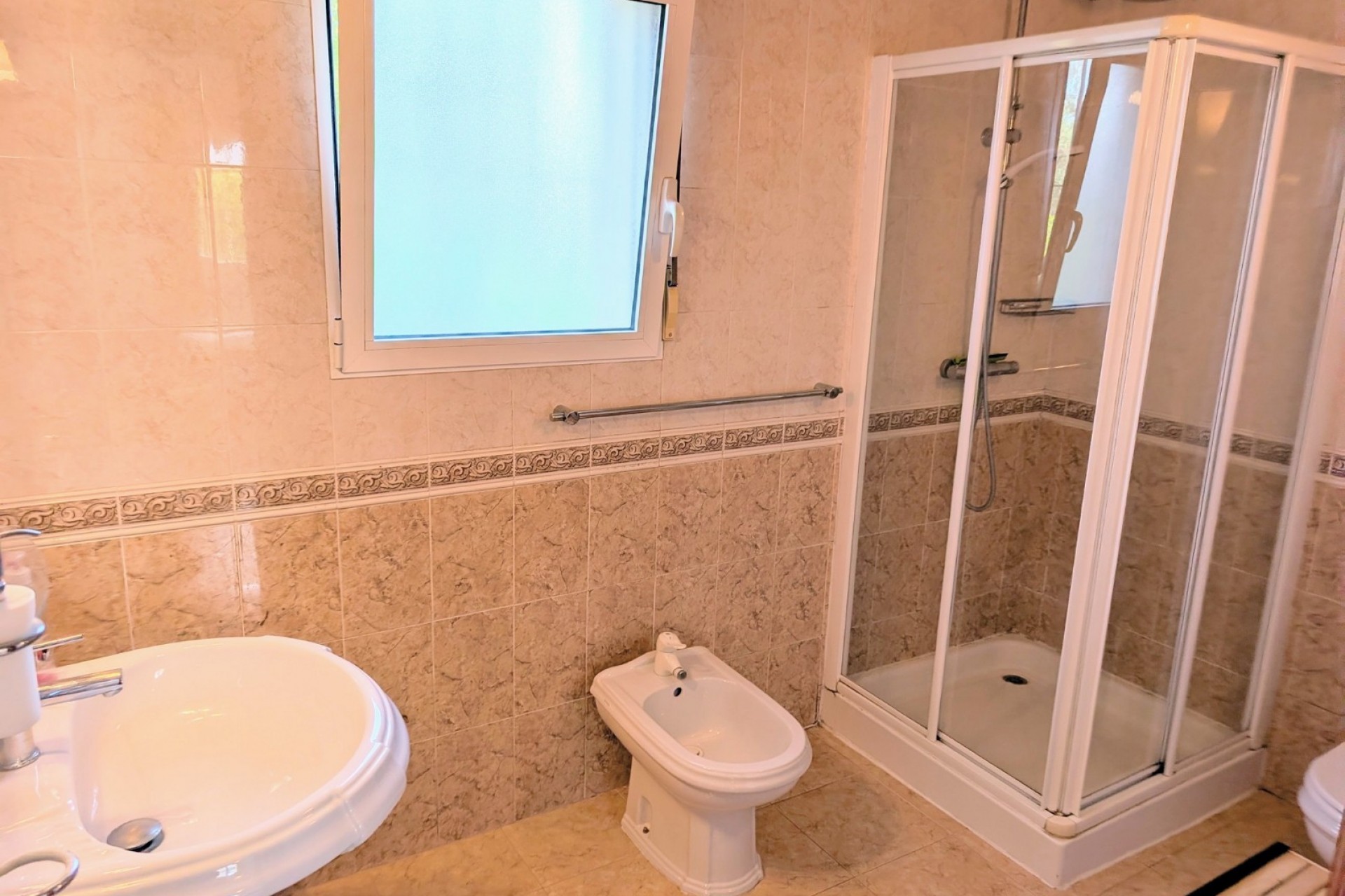 Sale - Villa -
Javea - La Lluca