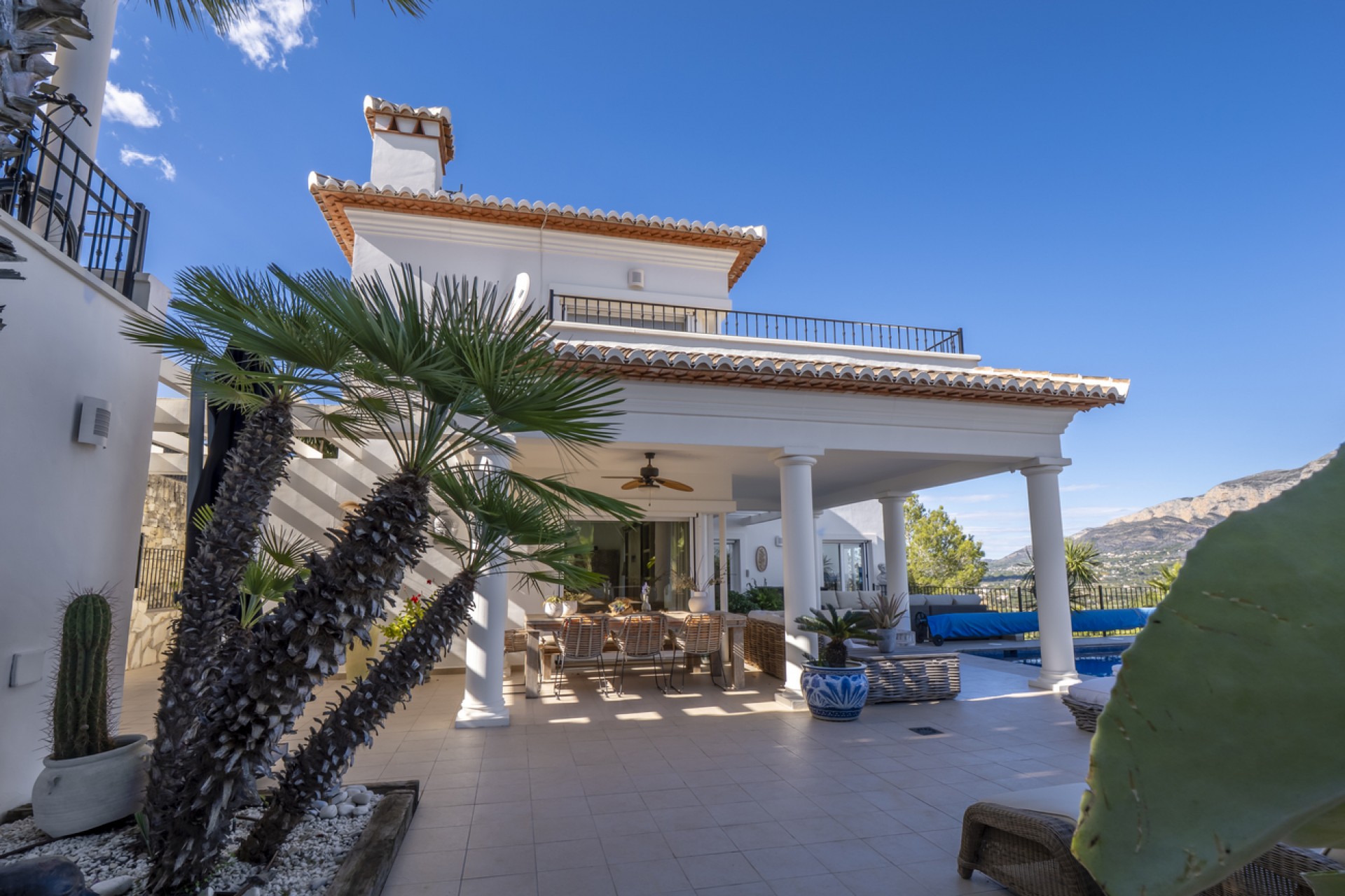 Sale - Villa -
Javea - Piver
