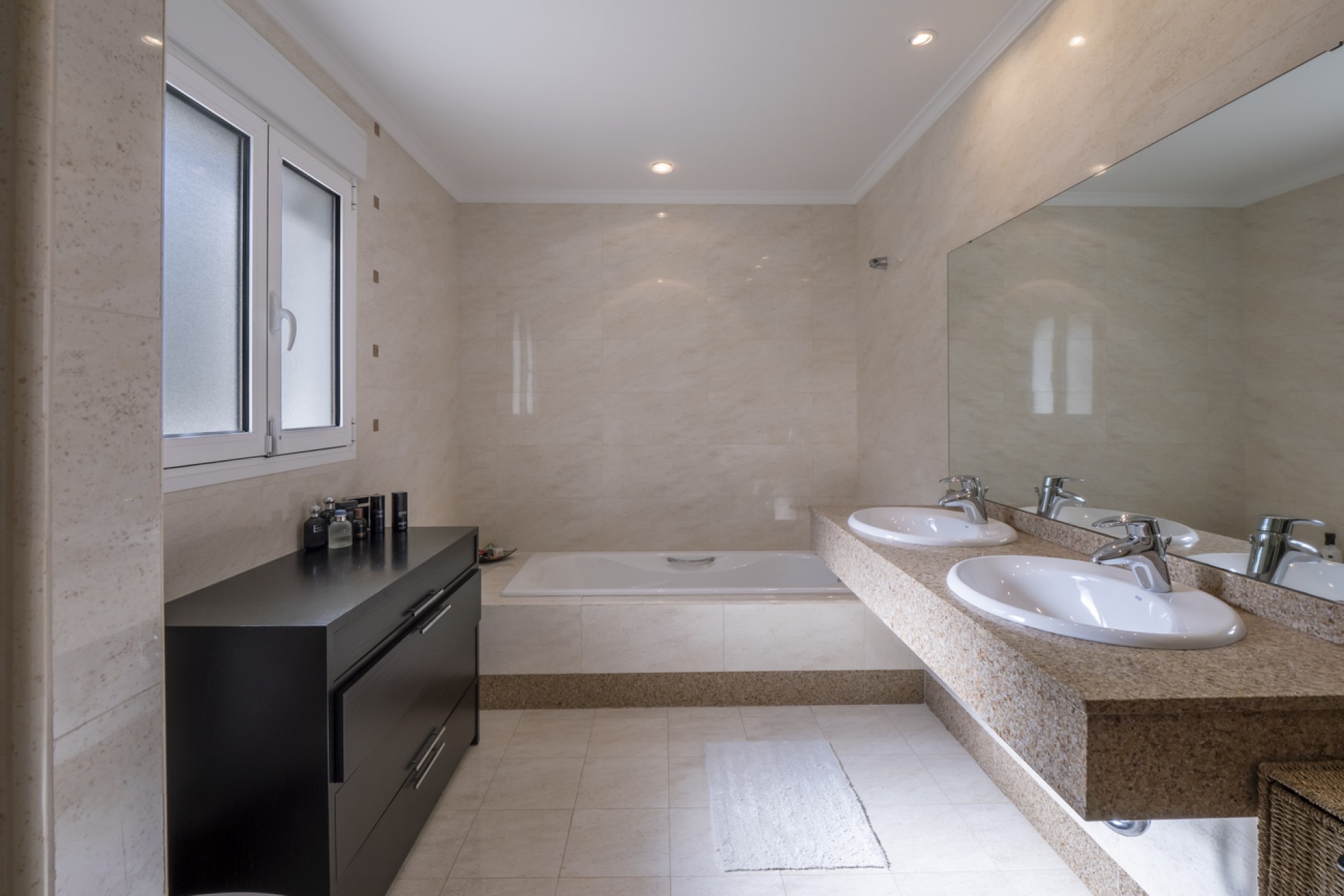 Sale - Villa -
Javea - Piver