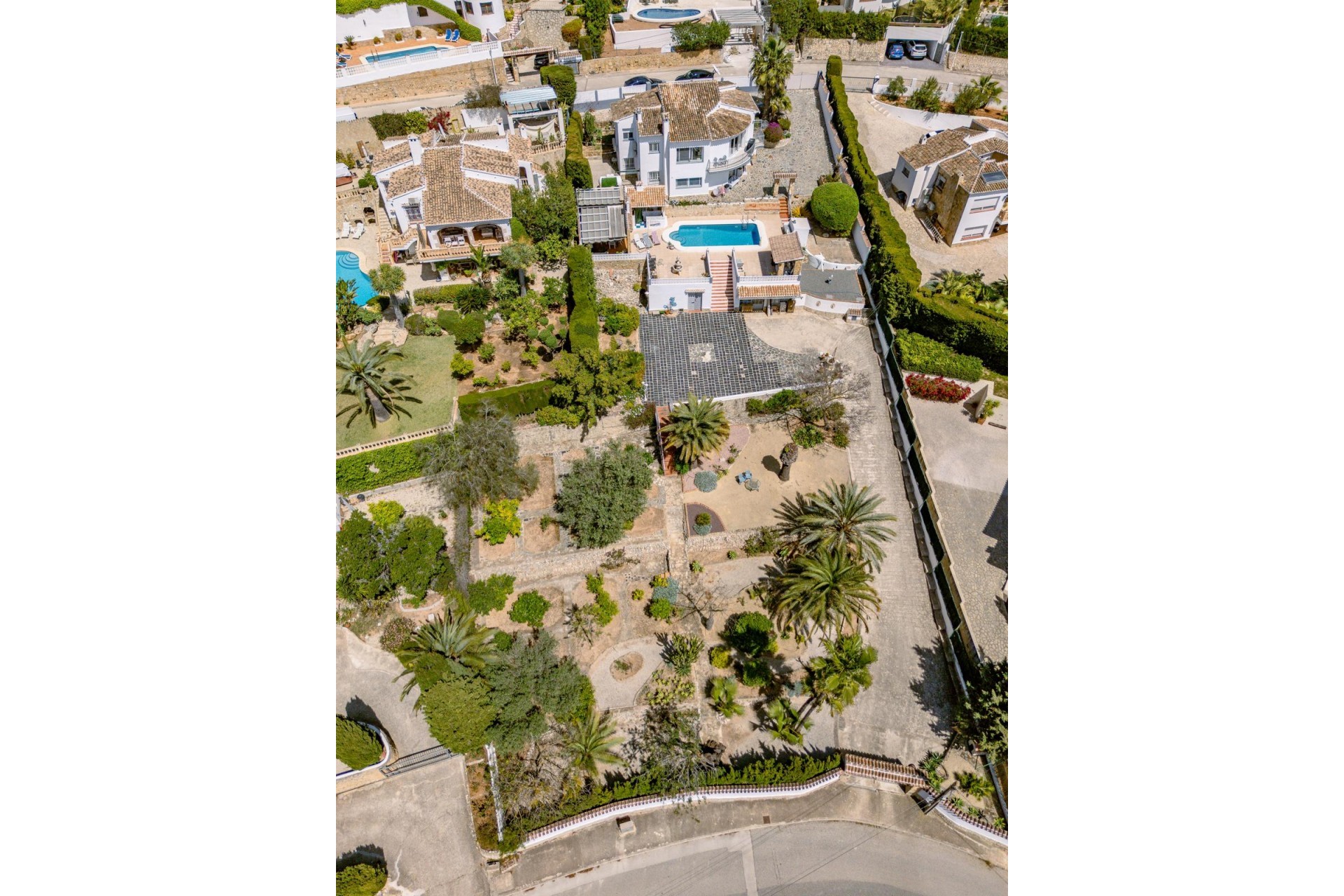 Sale - Villa -
Javea - Rafalet