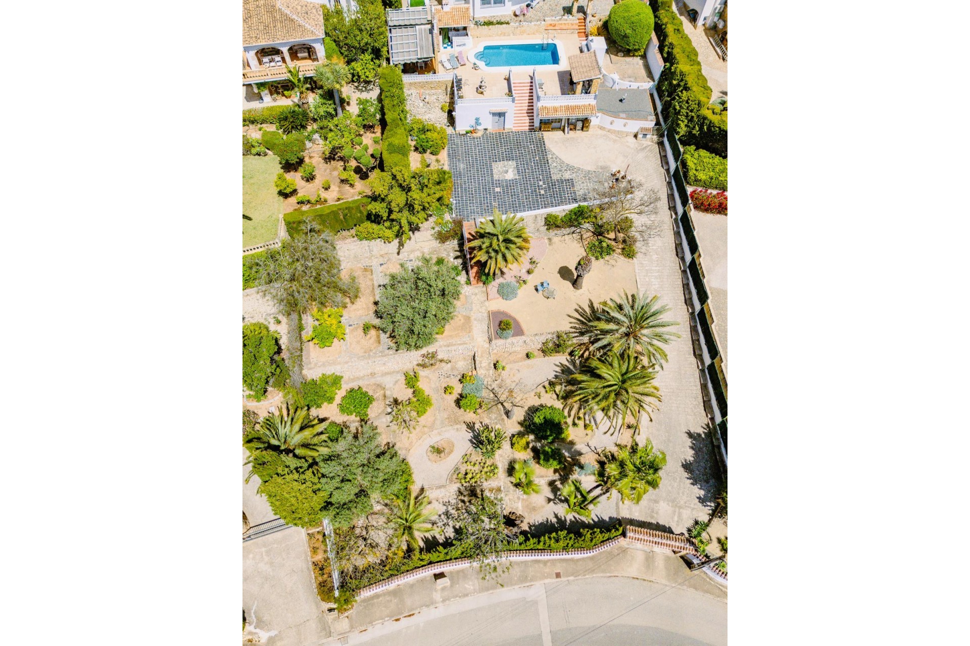 Sale - Villa -
Javea - Rafalet