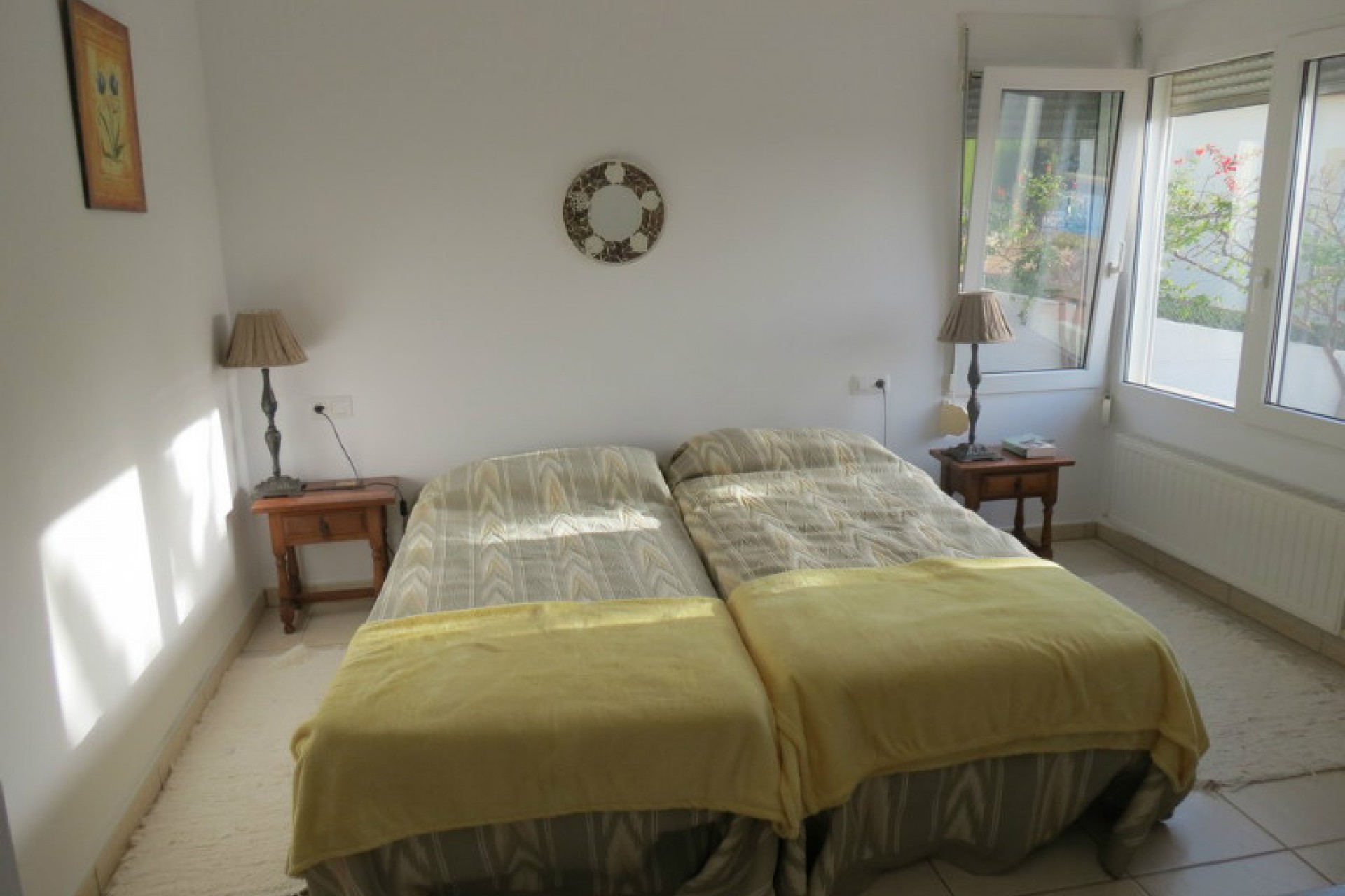Sale - Villa -
Javea