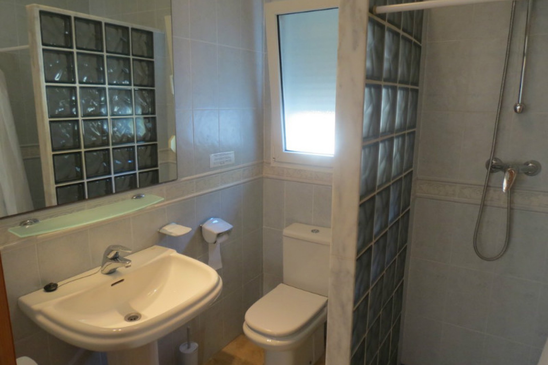 Sale - Villa -
Javea