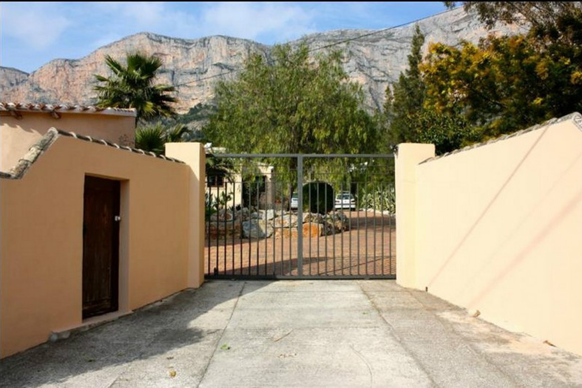 Sale - Villa -
Javea