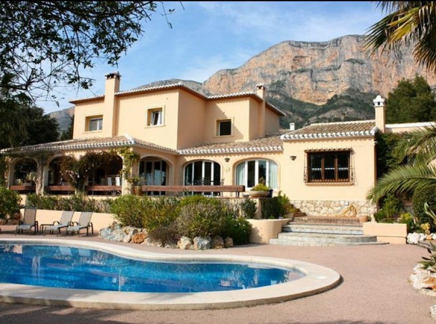Sale - Villa -
Javea