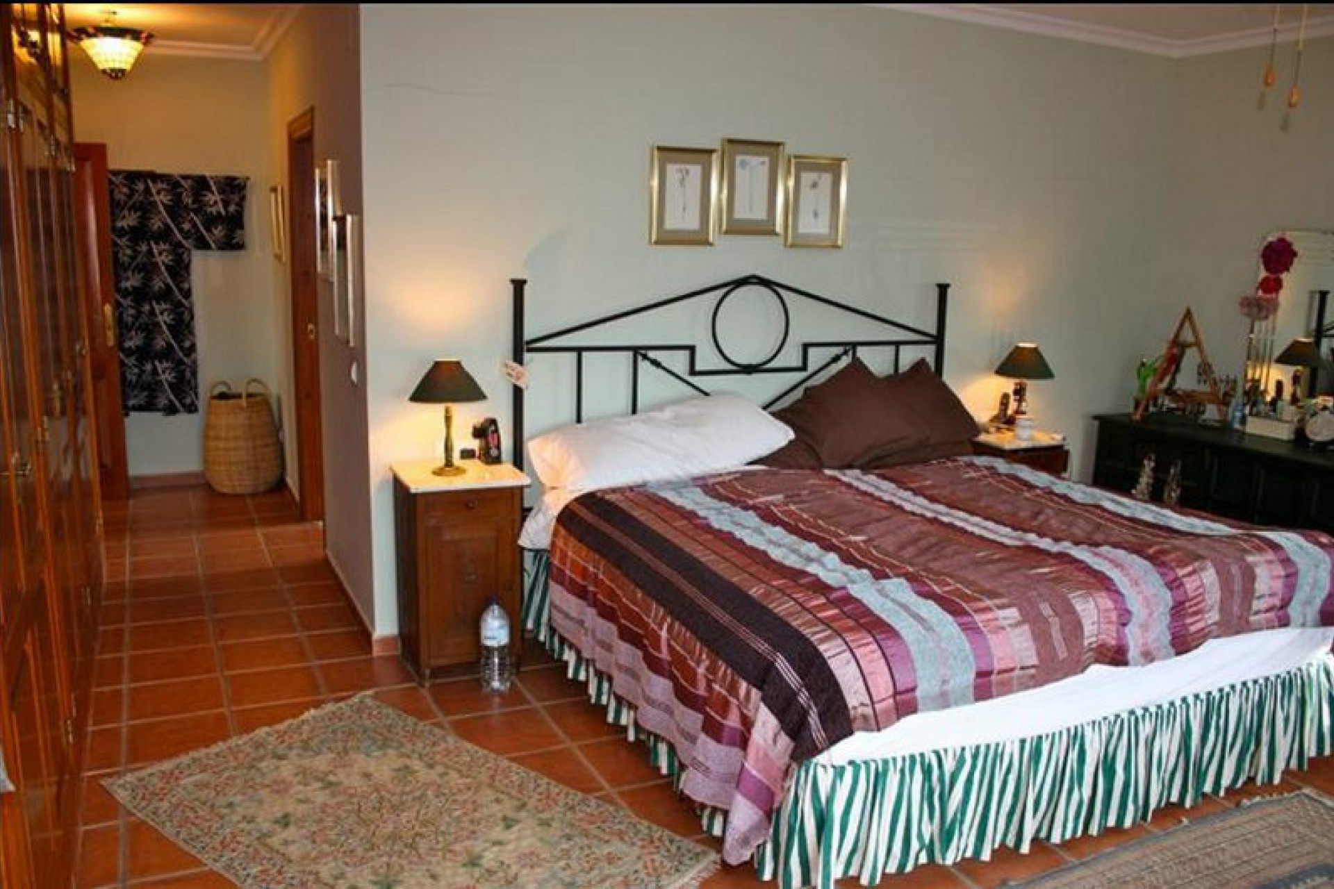 Sale - Villa -
Javea