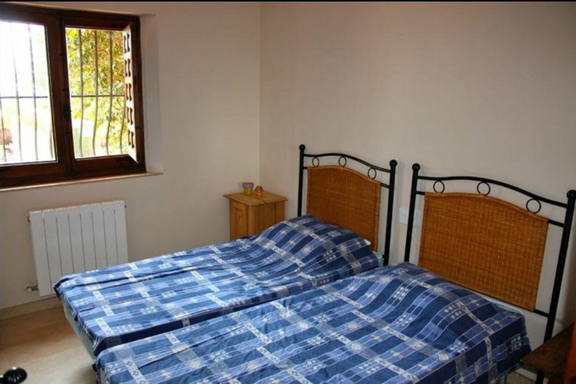 Sale - Villa -
Javea