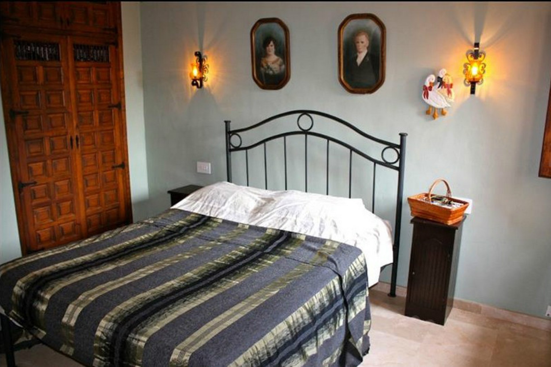 Sale - Villa -
Javea