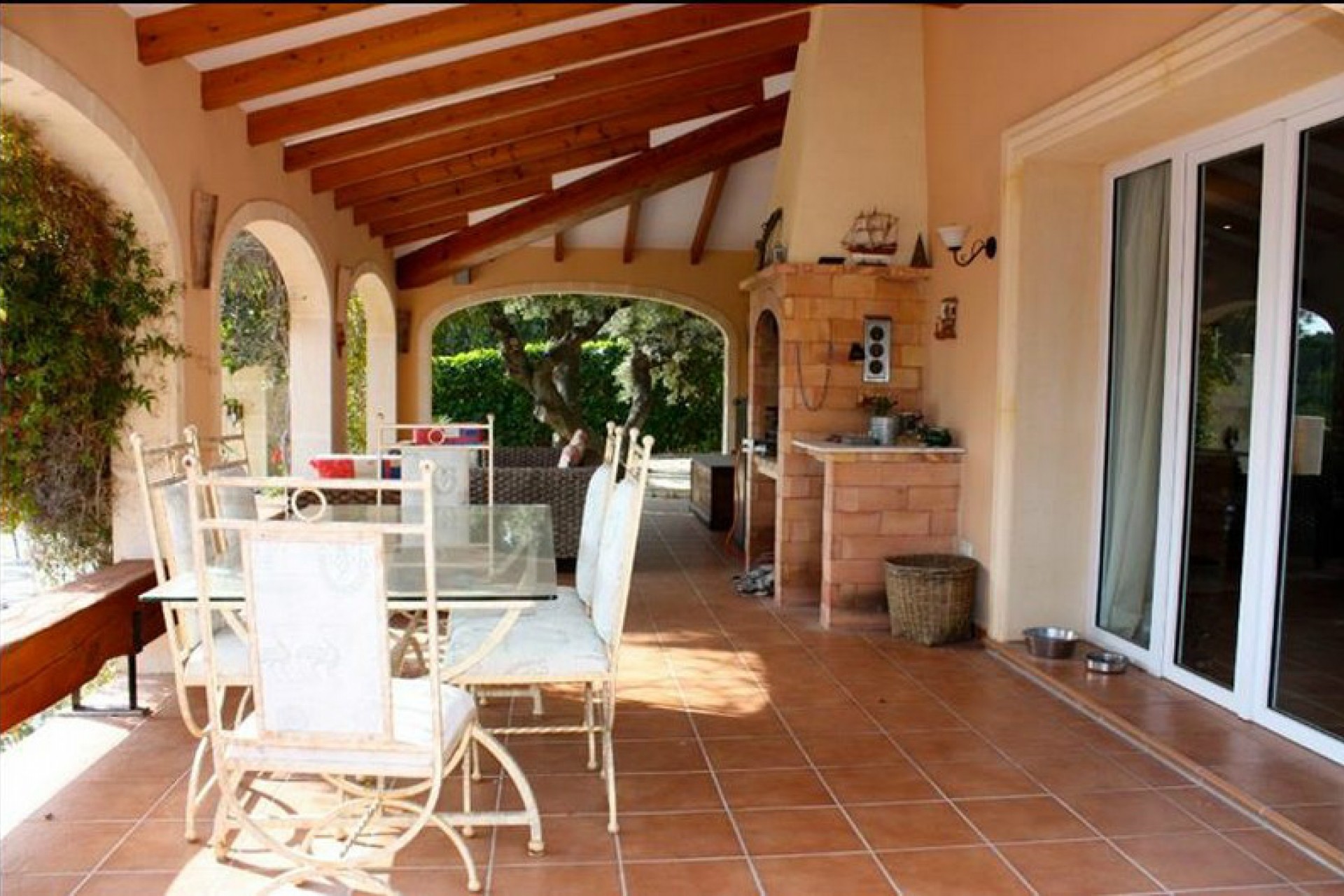 Sale - Villa -
Javea
