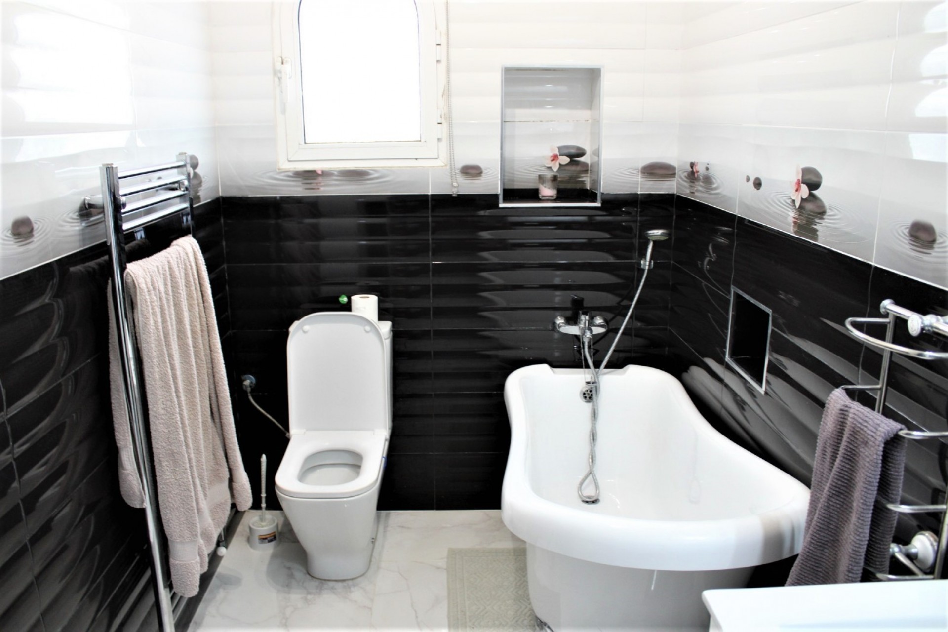 Sale - Villa -
Javea