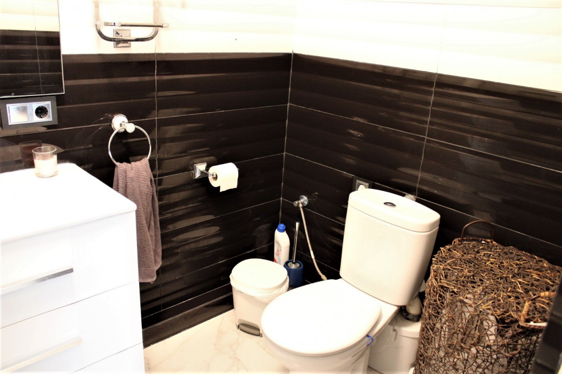 Sale - Villa -
Javea