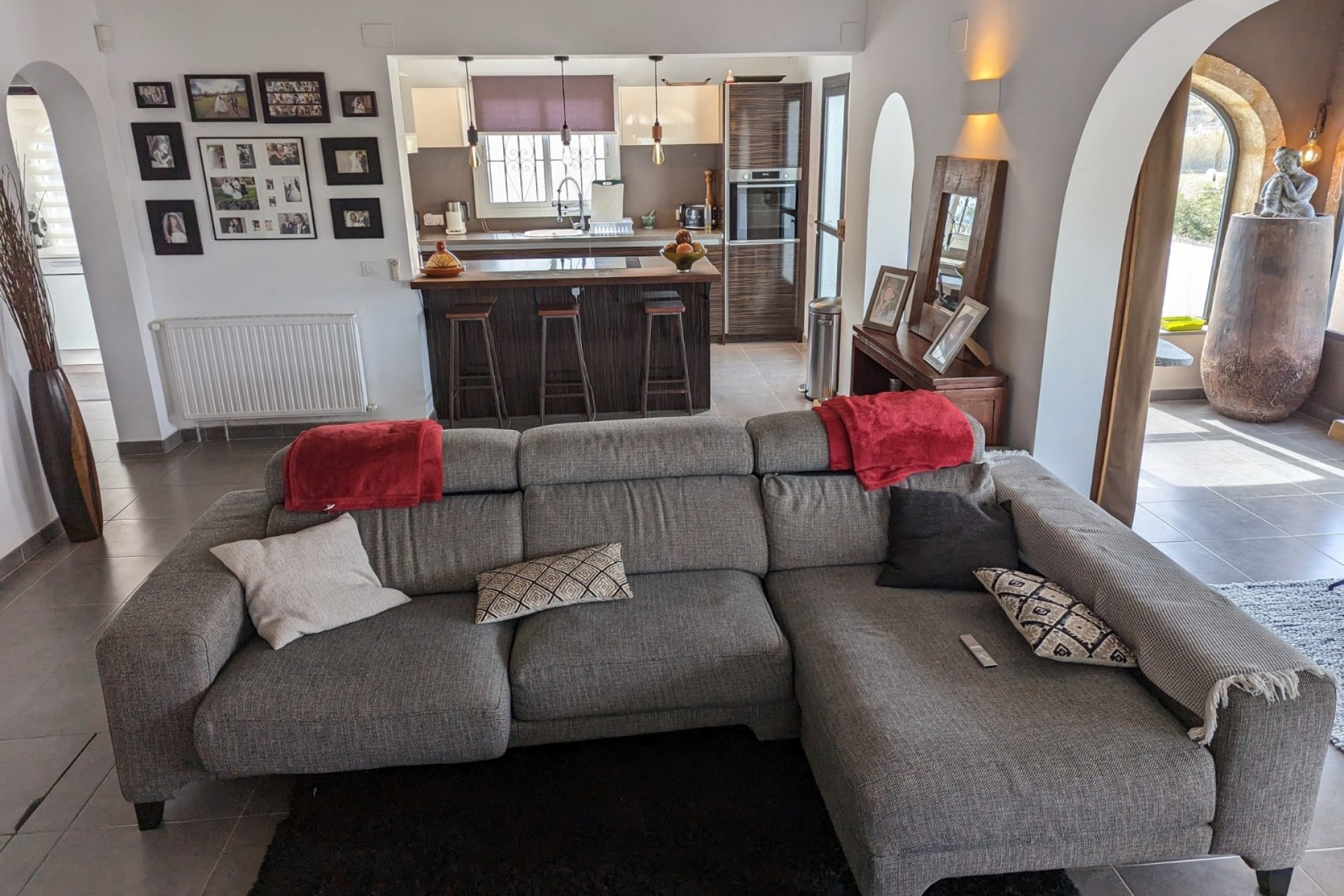 Sale - Villa -
Javea