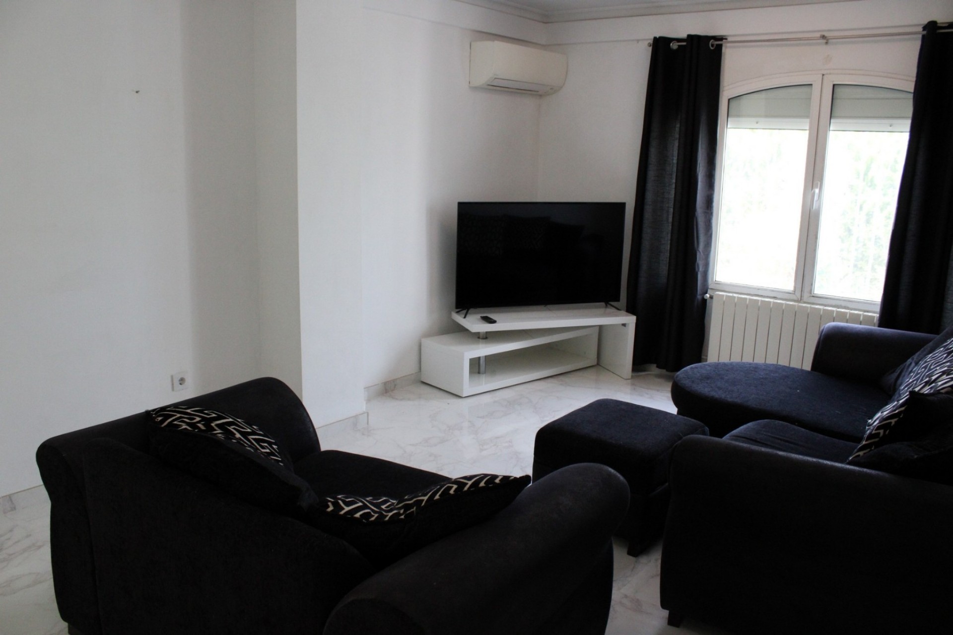 Sale - Villa -
Javea