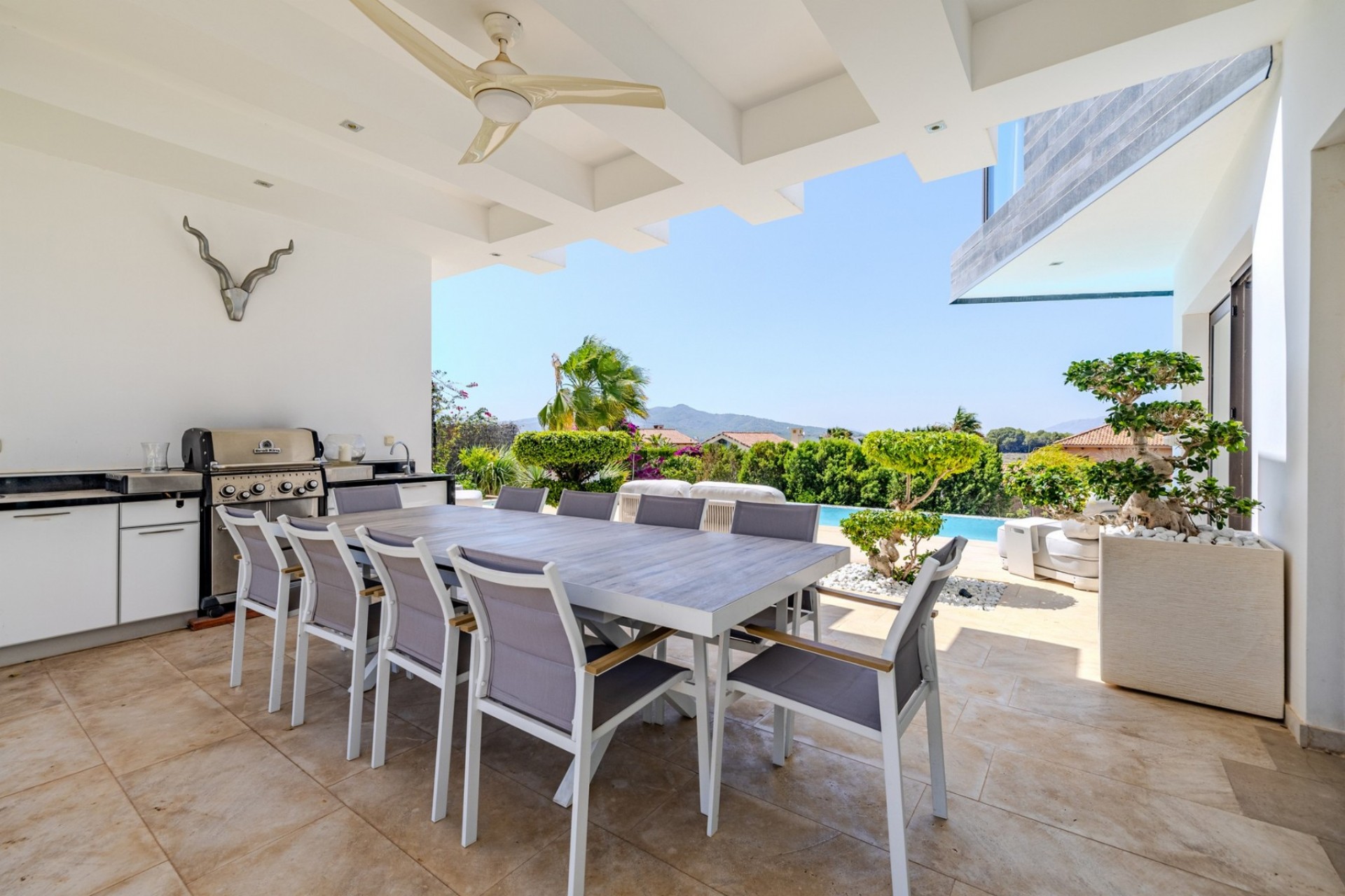 Sale - Villa -
Javea