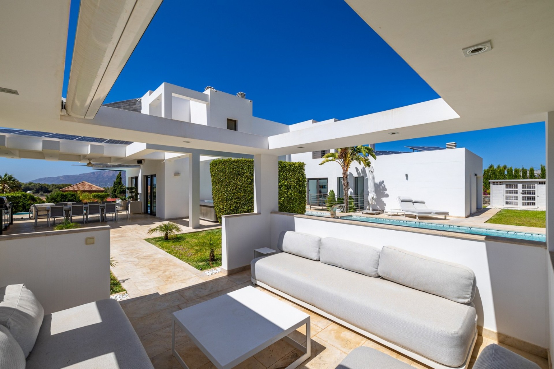 Sale - Villa -
Javea