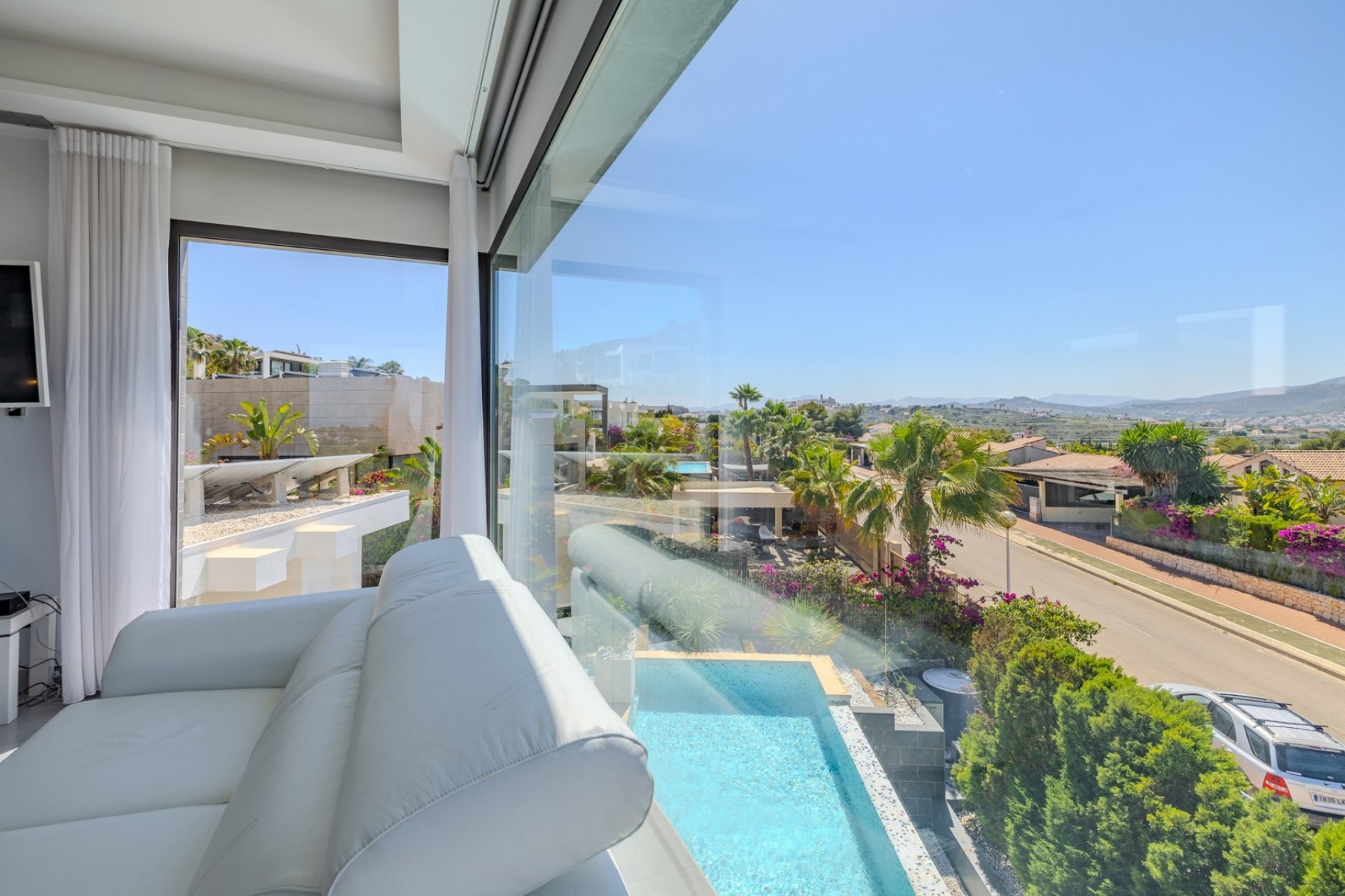 Sale - Villa -
Javea