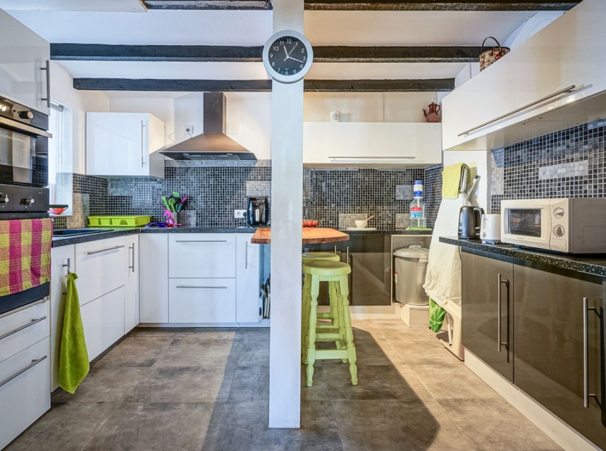 Sale - Villa -
Javea